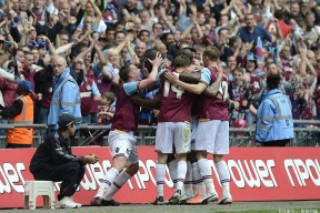 赛后突围战来临，西汉姆围绕欧冠复出首秀，赛场秩序良好，更衣室氛围转暖的简单介绍南宫