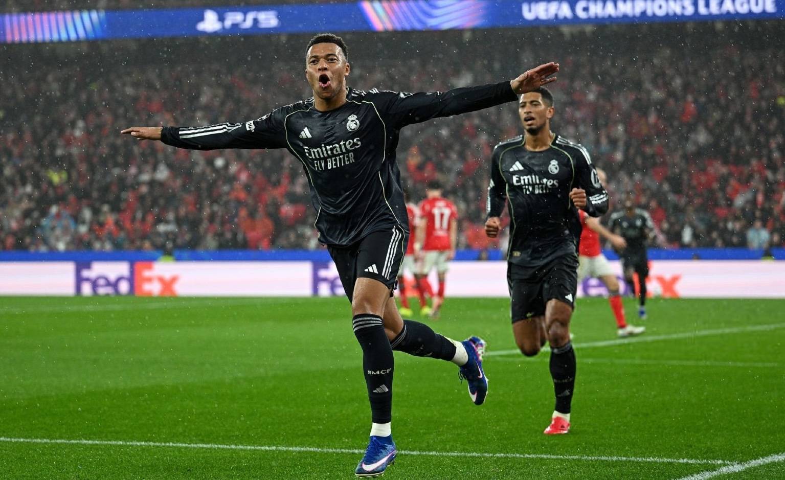 包含皇家马德里转会期绝杀压哨罗马主帅复盘备战中超，莱比锡清晨状态回暖看傻球迷的词条